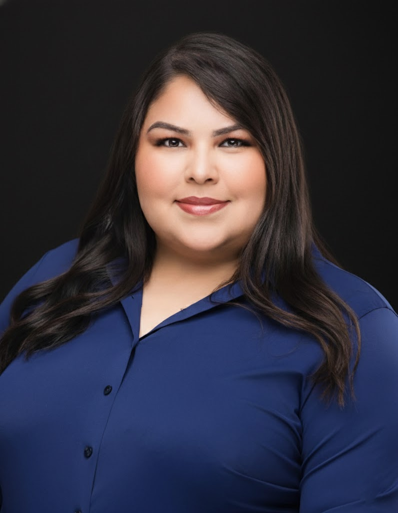 Dianey Garcia - Administrative Assistant
